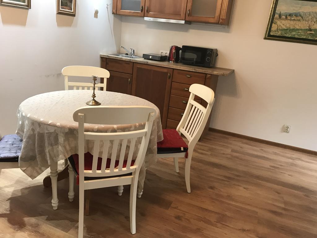A1 Apartments With Free Parking ريغا المظهر الخارجي الصورة