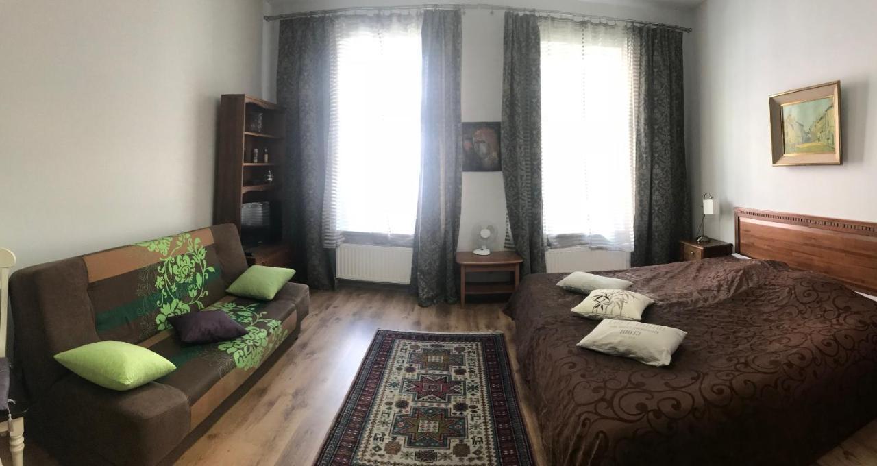 A1 Apartments With Free Parking ريغا المظهر الخارجي الصورة